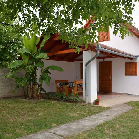 Apartment Balatonbereny 8 Bagian luar foto